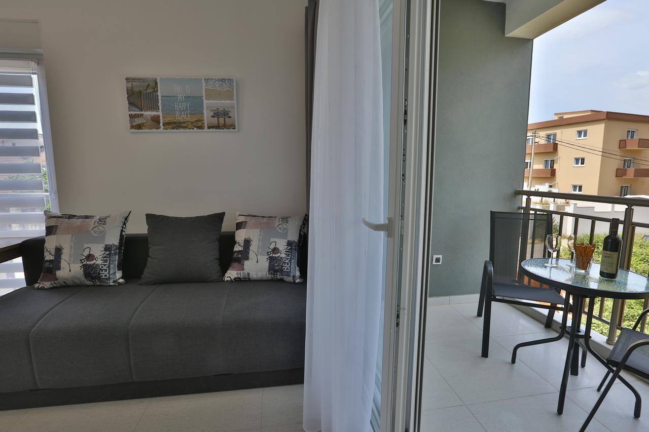 Kristina Apartments Tivat Exterior foto